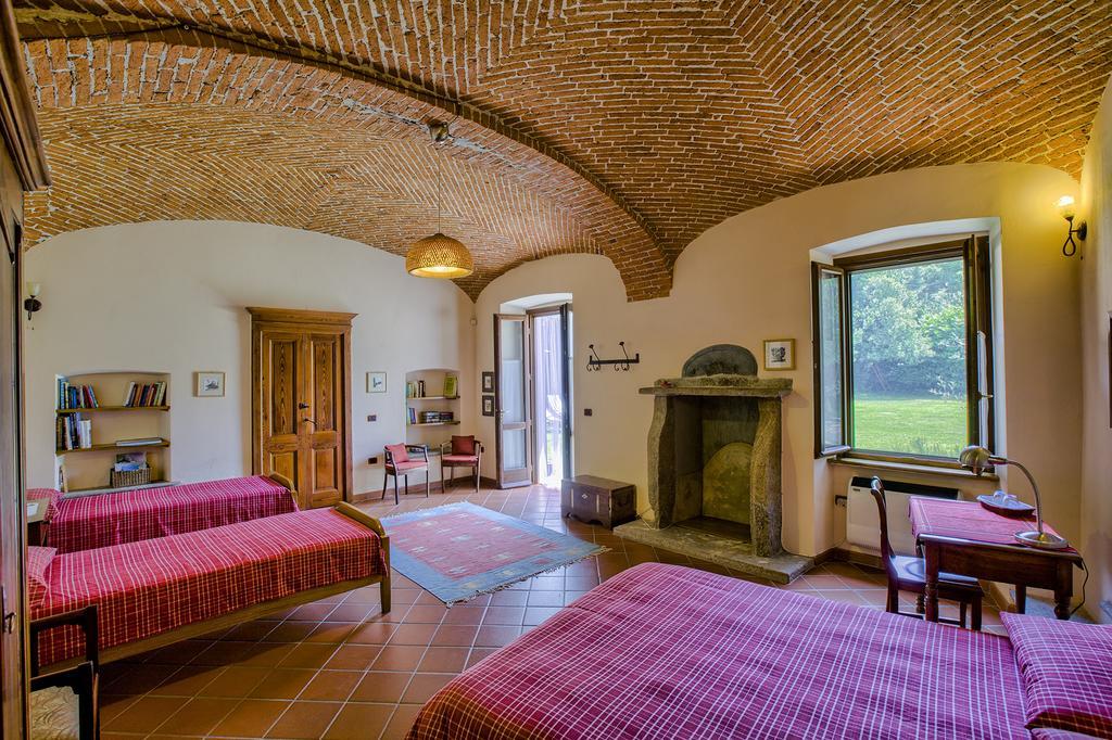 B&B Cascina Moncrava Ivrea Cameră foto