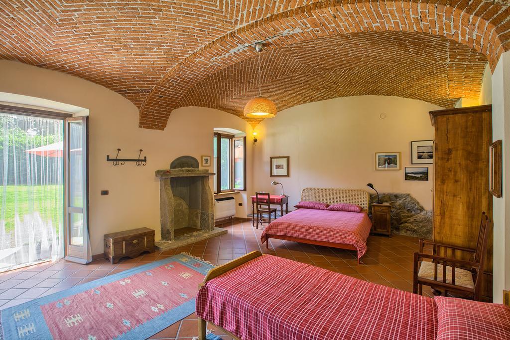 B&B Cascina Moncrava Ivrea Cameră foto